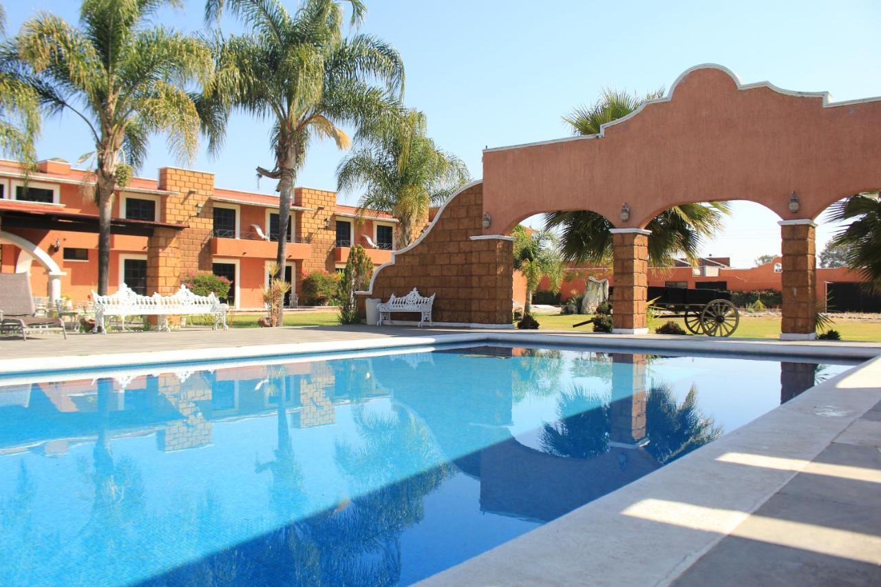 Hotel Meson Del Puente Acámbaro المظهر الخارجي الصورة